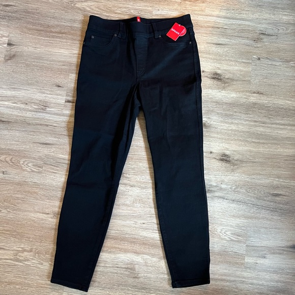 SPANX Black Skinny Jeans Tummy Control Size large NWT - Picture 2 of 15